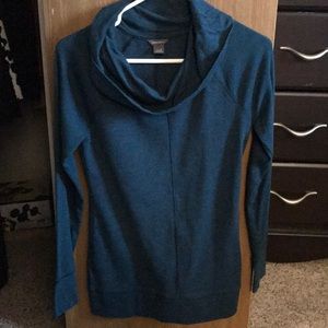 Eddie Bauer long sleeve cowl neck top S